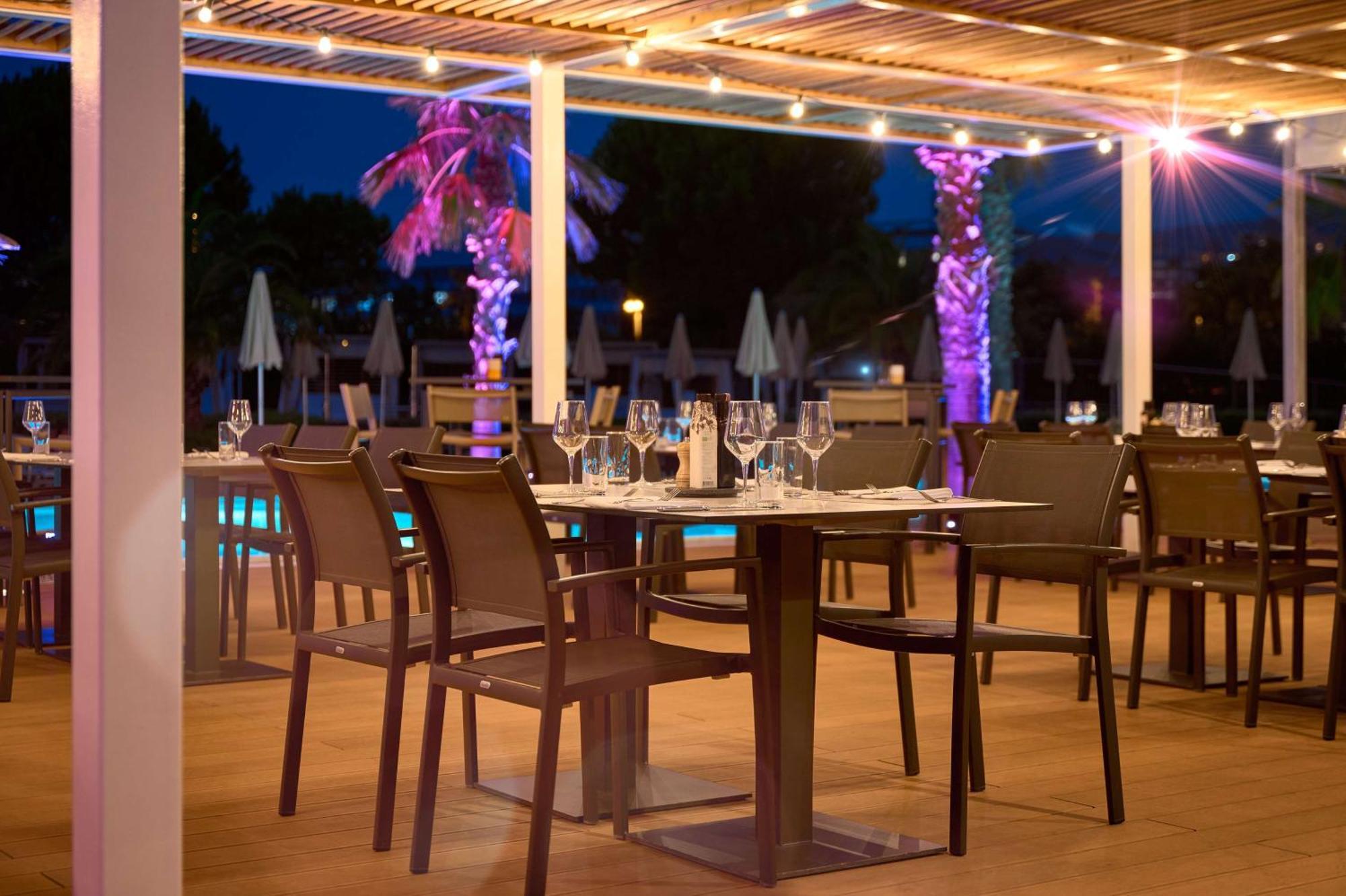 Radisson Blu Resort & Spa Split Luaran gambar Restaurant at the hotel