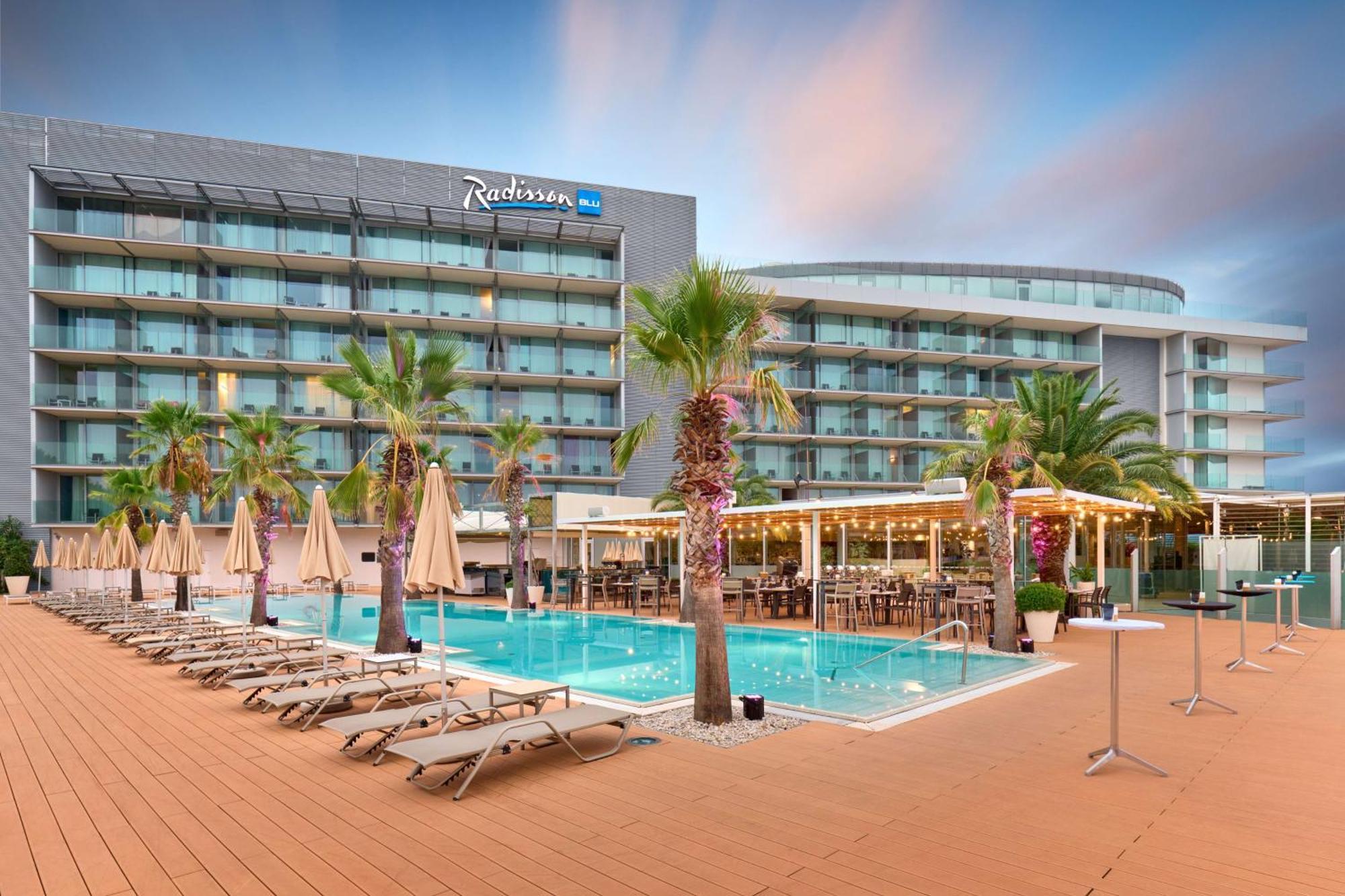 Radisson Blu Resort & Spa Split Luaran gambar Radisson Blu Resort, Malta