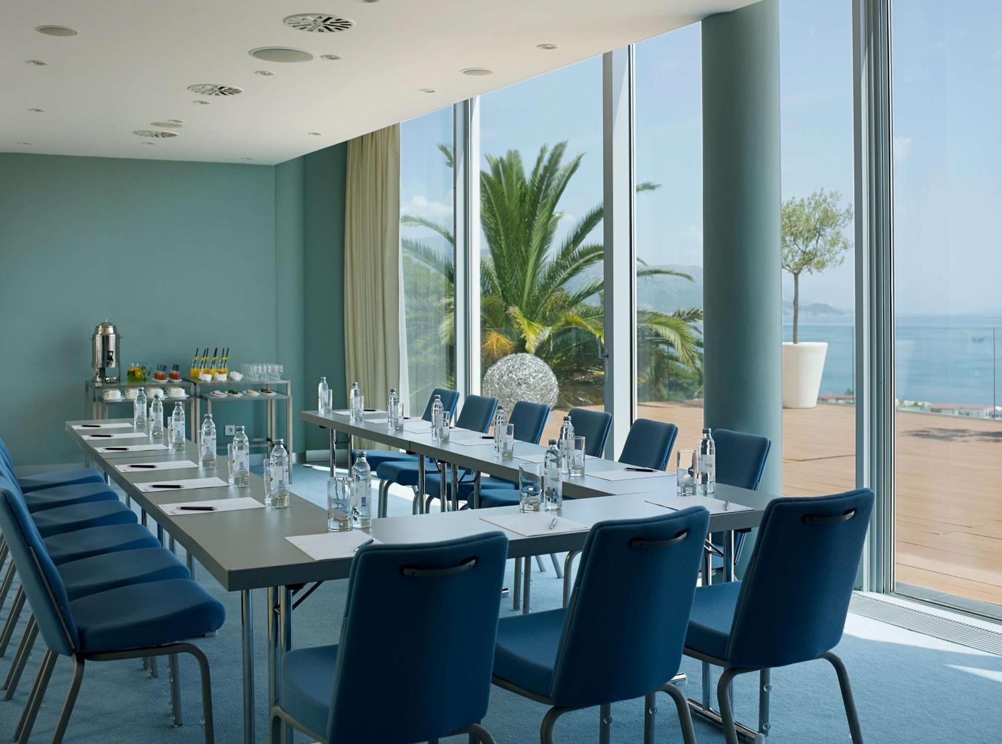 Radisson Blu Resort & Spa Split Luaran gambar Meeting room