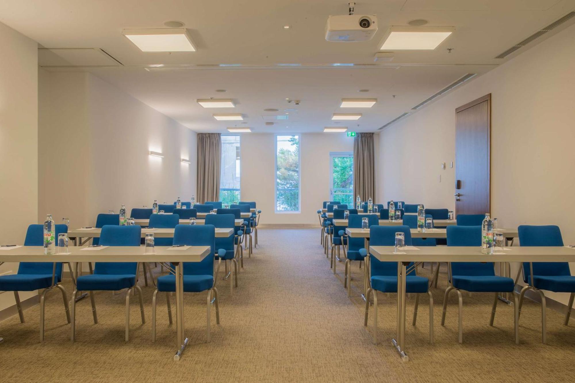 Radisson Blu Resort & Spa Split Luaran gambar Meeting room